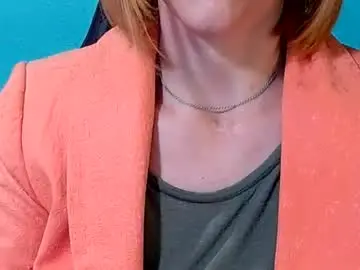 Brunaliberali83  live sex cam
