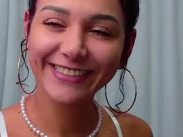 Crazy01fantasy  live sex cam