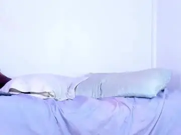 Hennykitty  live sex cam