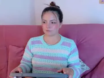 Juanita_owens  live sex cam