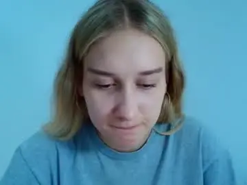 Kittyf69  live sex cam
