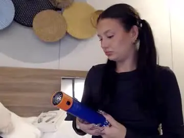 Labubaaa  live sex cam