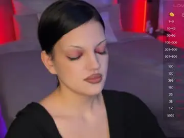 Mavis_crystal  live sex cam