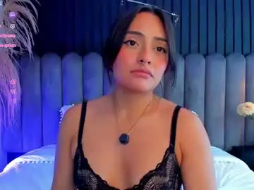 Nanda_vixen_  live sex cam