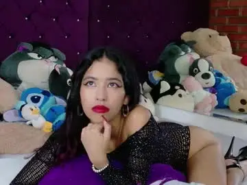 Paezsalome  live sex cam