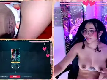 Rossiegames  live sex cam