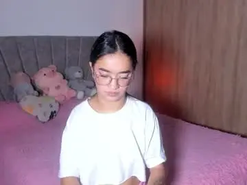 Sarah_stone15  live sex cam