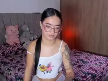 Sarah_stone15  live sex cam
