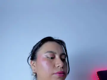 Veronicaa_squirt  live sex cam