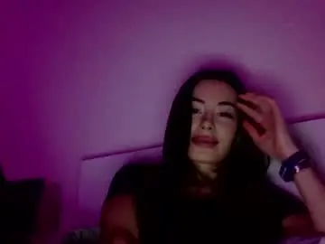 Yourclassymuse  live sex cam