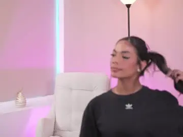 Addele_rosse  live sex cam