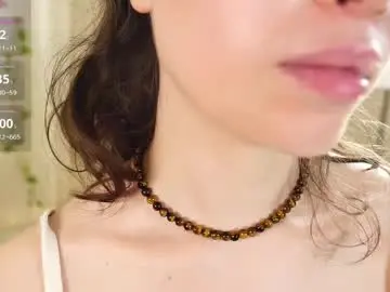 Alma_yammy  live sex cam