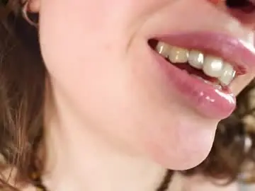 Alma_yammy  live sex cam