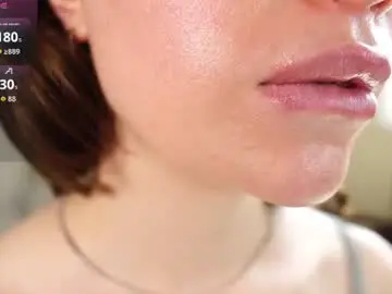 Alma_yammy  live sex cam