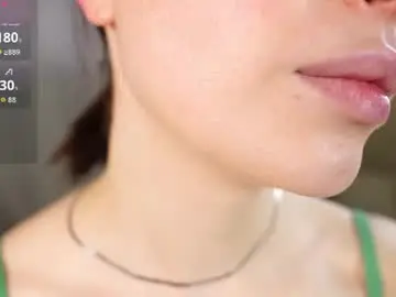 Alma_yammy  live sex cam