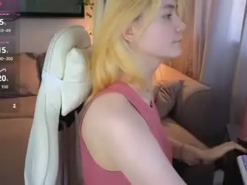 Blvckmilk  live sex cam