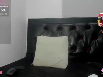 Busty_juicyy  live sex cam