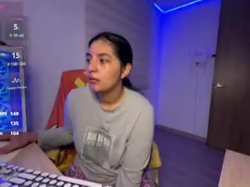 Cloe_small08  live sex cam