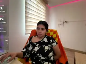 Cloe_small08  live sex cam