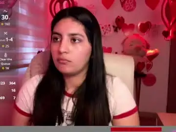 Cloe_small08  live sex cam