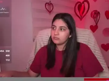 Cloe_small08  live sex cam