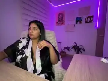 Cloe_small08  live sex cam