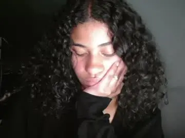 Dark_enchantress_  live sex cam