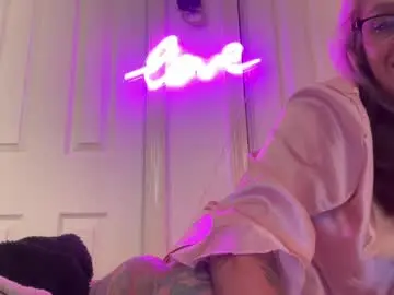 Degeneratesaint  live sex cam