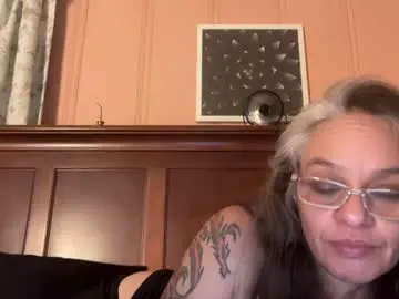 Degeneratesaint  live sex cam