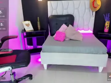 Emilymorgan__  live sex cam