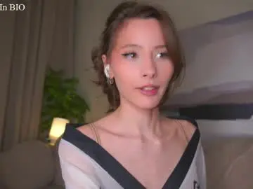 Falinecrosthwaite  live sex cam