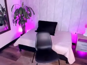 Hanna_naoo_  live sex cam