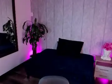 Hanna_naoo_  live sex cam
