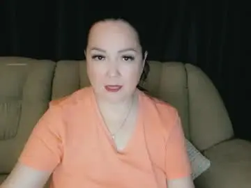 Infinity_loveliness  live sex cam