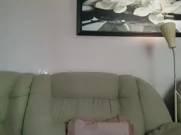 Infinity_loveliness  live sex cam