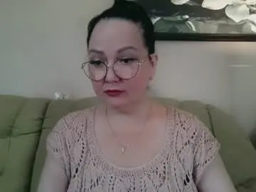 Infinity_loveliness  live sex cam