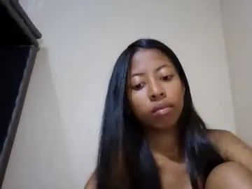 Joliekah27  live sex cam