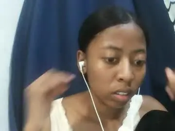 Joliekah27  live sex cam