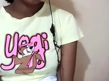 Joliekah27  live sex cam