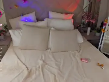 Kellyy_bern  live sex cam