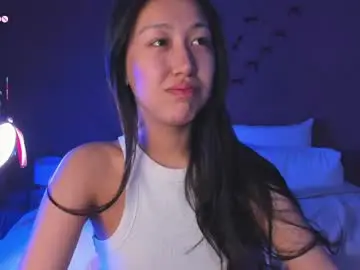 Kellyy_bern  live sex cam