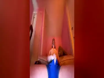 Mattyplusgrace  live sex cam