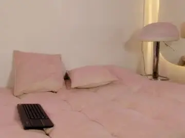 Meganhudsson  live sex cam