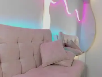 Meganhudsson  live sex cam