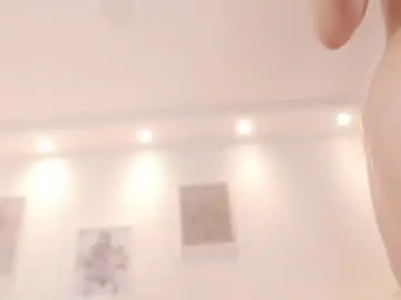 Milky_0  live sex cam