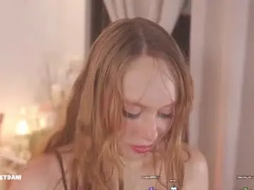 Milky_0  live sex cam