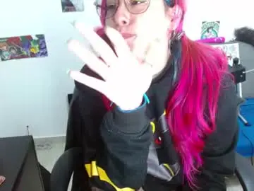 Nat_lau  live sex cam