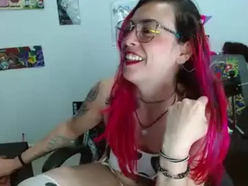 Nat_lau  live sex cam