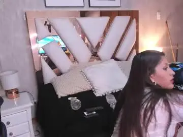 Suzan_tyler  live sex cam