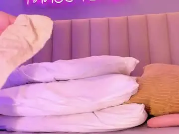 Vel_monroe  live sex cam